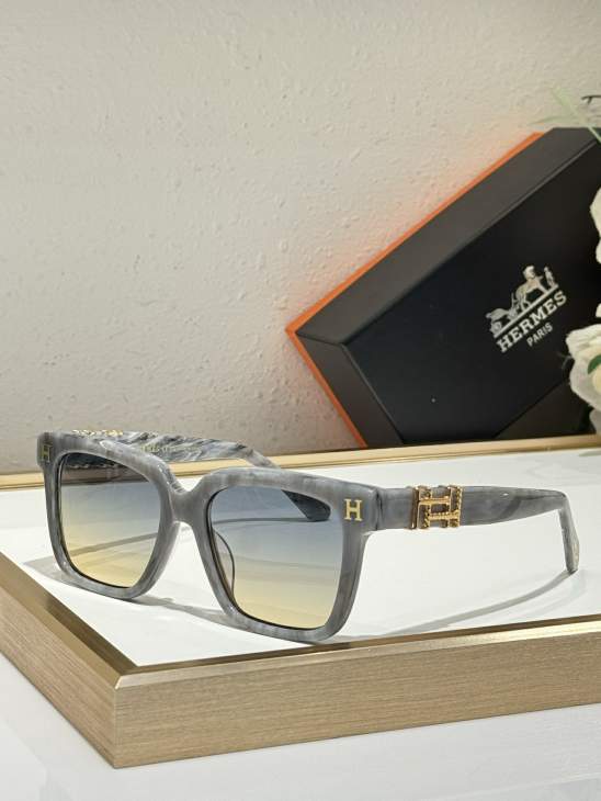 Picture of Hermes Sunglasses _SKUfw74525439fw